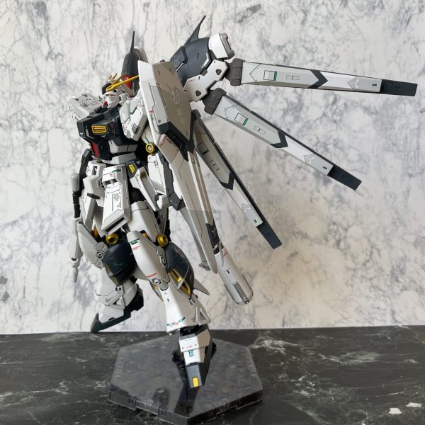 RG RX-93-ν2 Hi-νGUNDAM iF