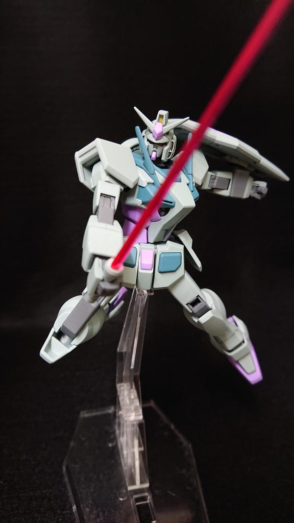 GNドライブ部分はメタルイエローグリーン頭部センターはメタルイエローで塗り分けています