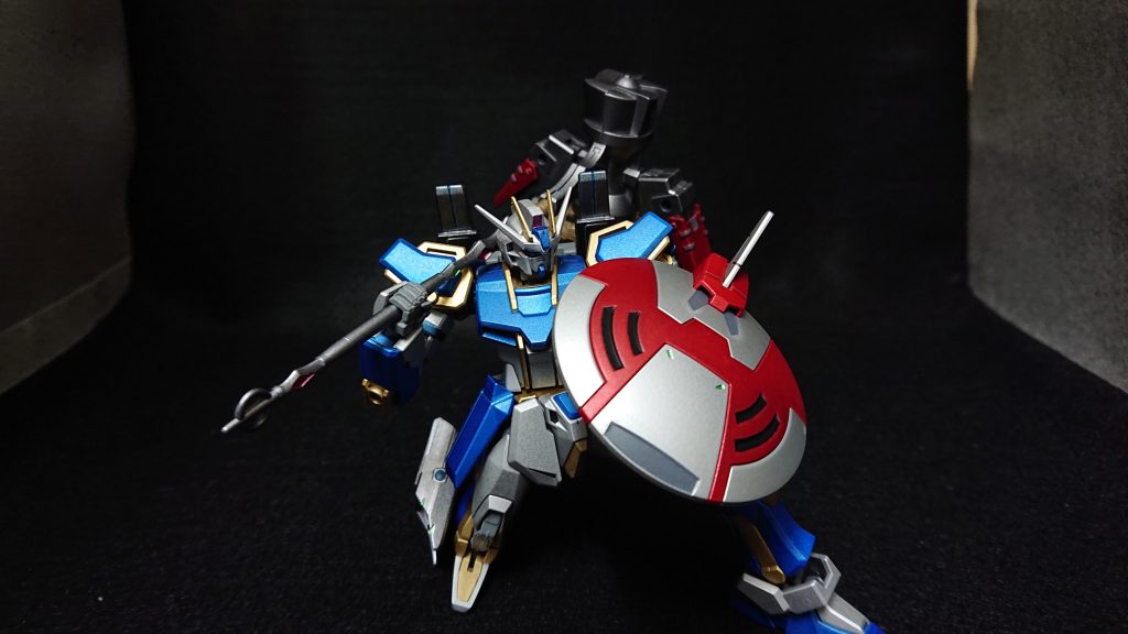 部分塗装にタミヤのエナメル塗料・メタリックブルー・フラットブラック・フラットレッド・ダークグレイセンサー部分にはMr.メタリックカラーGX・メタルイエローグリーン・メタルピーチ