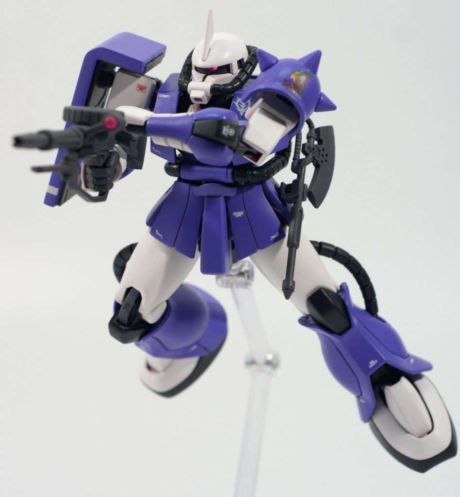 少し違う構え方で