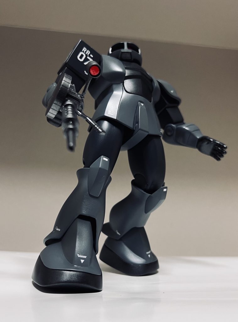 う～む、シンプルでコミカル？な体型なんだけど、見慣れるとカッコよく思えてきますね。