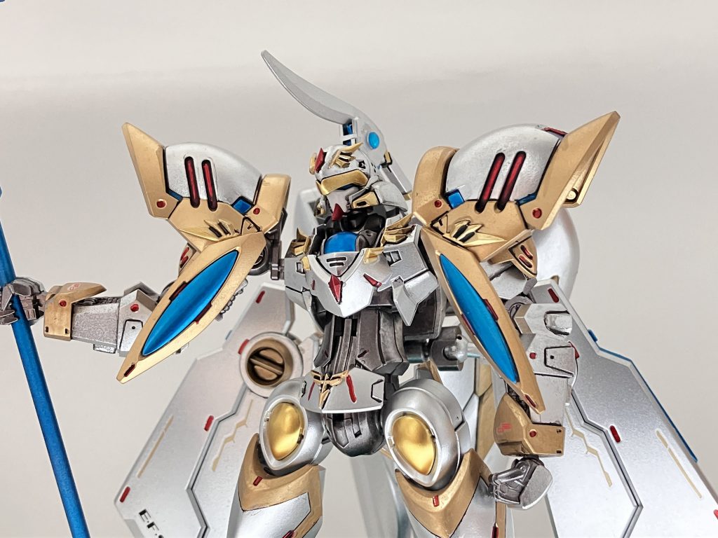 この機体のダイバーは非常に冷静沈着で実質的なリーダーと言っても過言では無い