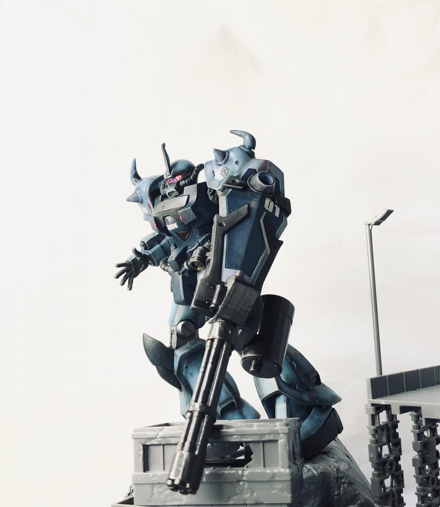 グフカスタム–3枚目/制作者：じんなまん