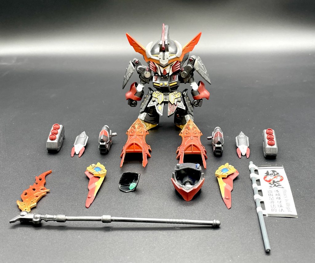 以上、デスサイズとサザビーのダブルモチーフ、極炎頑駄無でした。実は私、初めてのオリジナル武者でした!