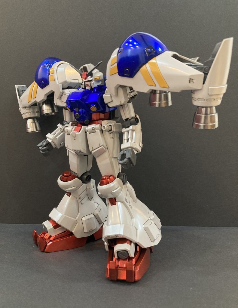 今回初めて、ゲート処理を電動サンダーで実施しました。本当に便利です。