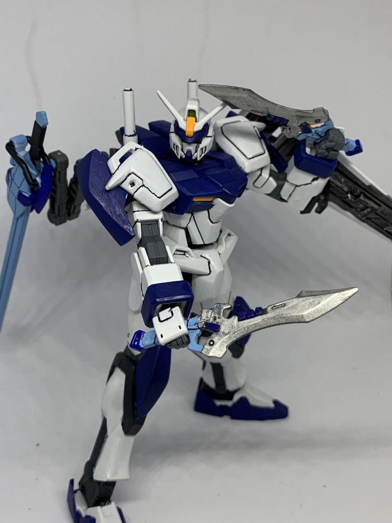 スパルタデュエルの大型アーマーシュナイダー「プギオ・ブルータス」。たまたまジャンクで見つけたMGブルーフレームセカンドLのアーマーシュナイダーを使用しています。