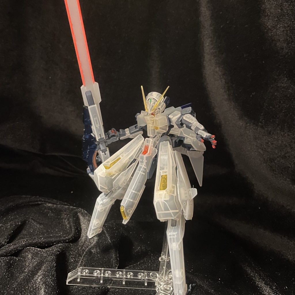 お盆特価8/24まで　HG　アースカラー、フリーダム　ウーンドウォートクリア HG 1/144 ガンダムベース限定 ガンダムTR-6[ウーンドウォート