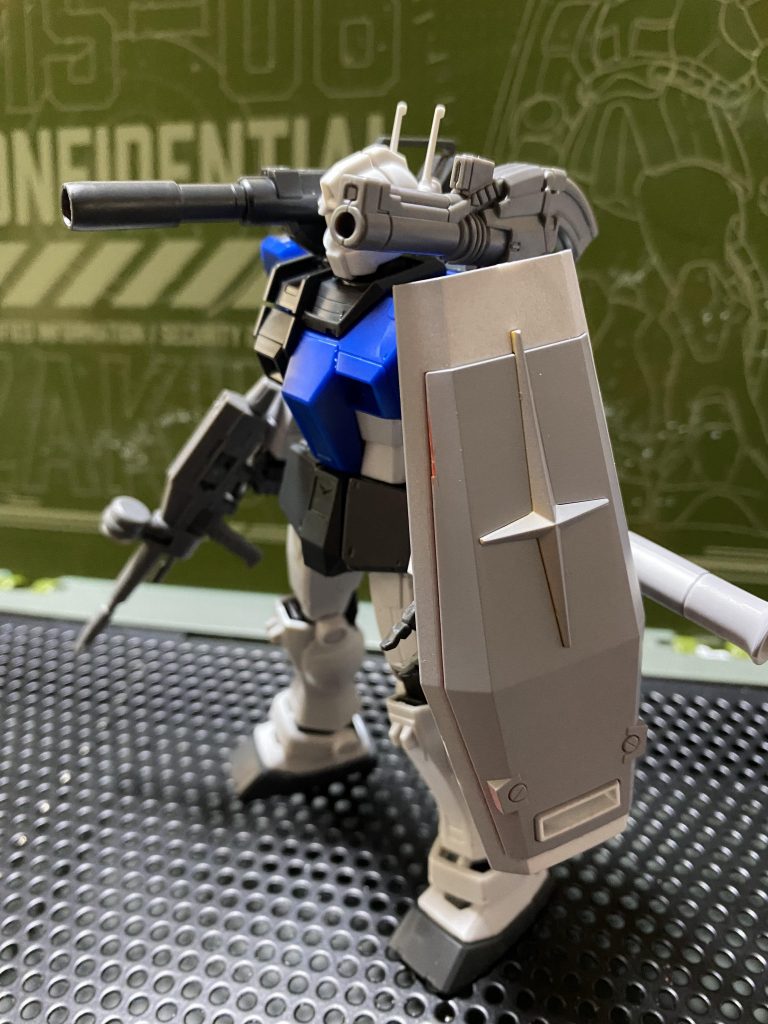 ショルダーキャノンでダブルキャノン。これだとジムキャノンじゃなくてガンキャノンで良くね?となりボツに