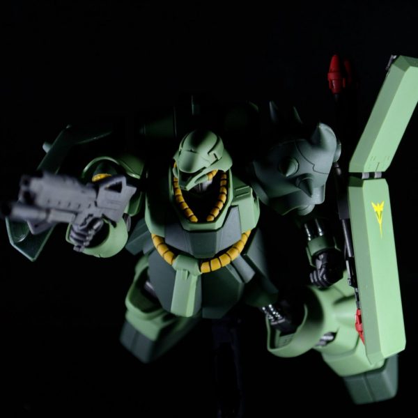 HGUC 1/144 ギラ・ドーガ