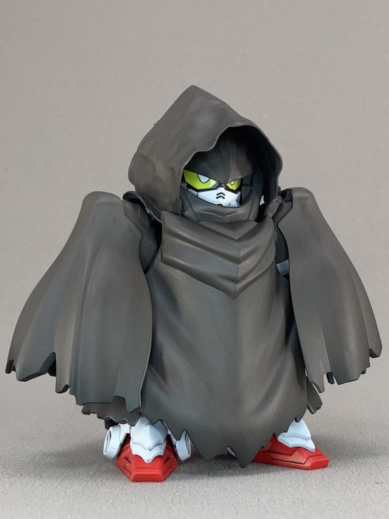 マントから少し見える顔ゼロガンダム特徴の三角形の突起もつけました。