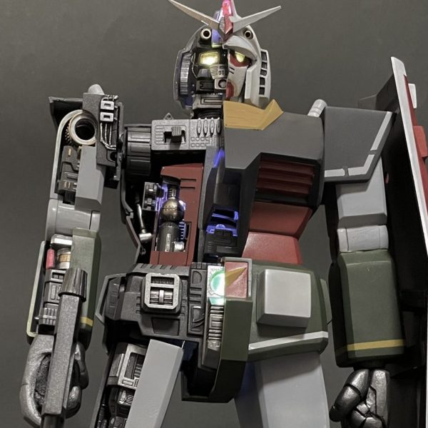 メカニックモデル　リアルタイプガンダム