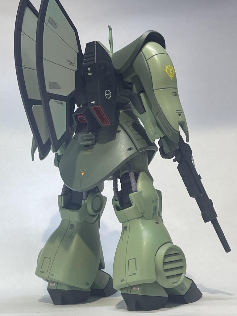 さすがにランドセルは自作できなかったのでディジェのまま使用。まあこれはこれでディジェらしさがでていて好きなので放熱版は付けたままにしました。