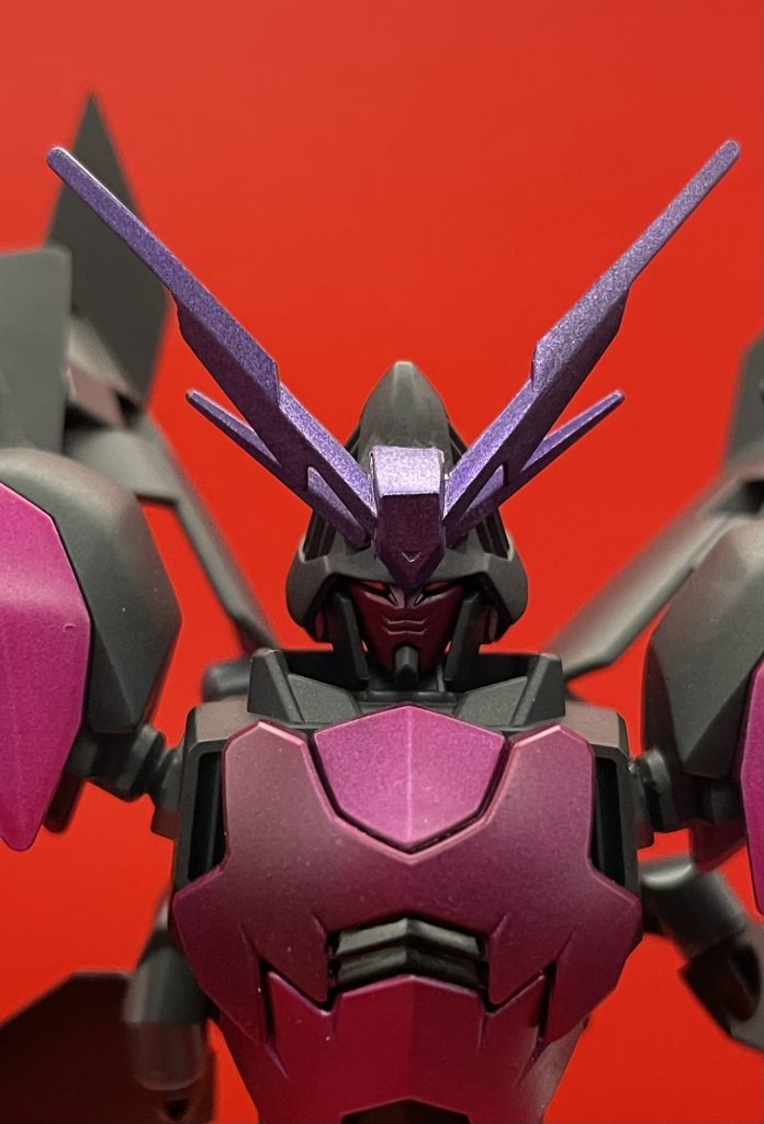 人々の負の感情を吸い上げながら暴走するガンダムオムパロスの鋭く、冷酷な眼差しがガンスタユーザーのガンプラ達の前に立ちはだかる!※再度申し上げます、全てネタでございます笑