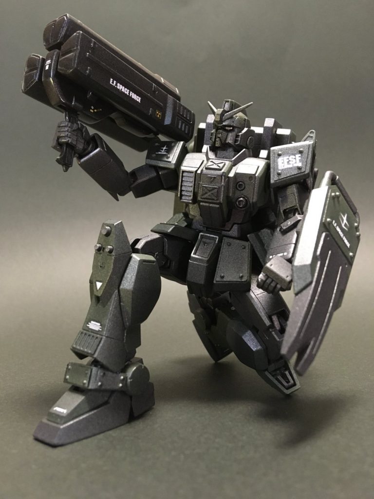 陸戦型ガンダム（森林戦部隊）–3枚目/制作者：PIYOSUKE