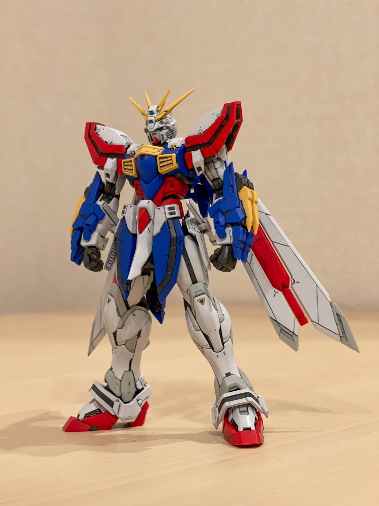 細すぎず、マッシブすぎず、格闘家味のあるスタイルです。