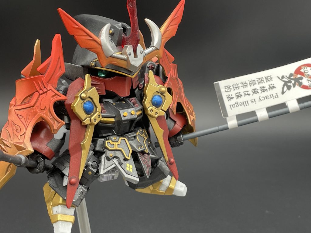 モノアイは、見る側に対して常に追従カメラ目線になるよう制作しました。