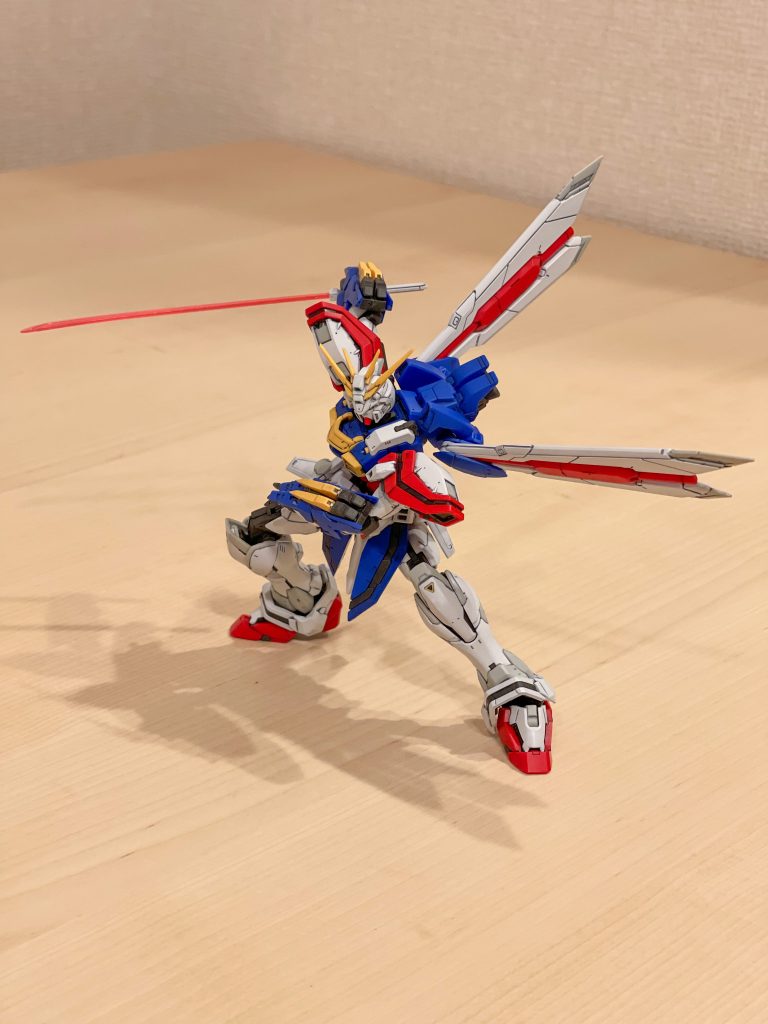 今回ウイングパーツが立体的に動くのはかなり嬉しいです。表情付もできますし、ポージングの時のバランサーにもなりますw