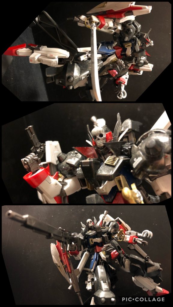 oyz「腰部には海賊ソードがあるぞ。実体剣なのでエネルギー消費がゼロだ。」アセム「凝った造形ですね...!」oyz「もちろん今までよりも重量が重くなっている。それを背面のクロスボーンブースターで機動性を補っているんだ。どうだ?気に入ったか?アセム君。」アセム「ありがとうございます。しかし...!この装備でも、あの怪物、”シド“と戦えるのか...!?」oyz「うむ。そこはまだ奥の手がある。」アセム「奥の手!?」oyz「このクロスボーンシルエットの上に、さらに外装を重ねるのだ。その名も、ガンダムAGE−2DBクロスボーンシルエットフルクロス!」アセム「名前がめっちゃ長いっ!」