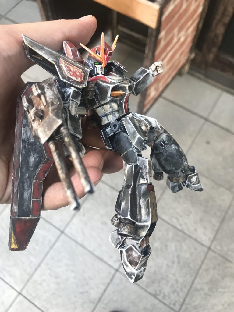 外で色みのチェック中。今回初めて写真の掲載枚数が増やせる事に気がつきやってみました。次回は“風神・雷神・黒雲