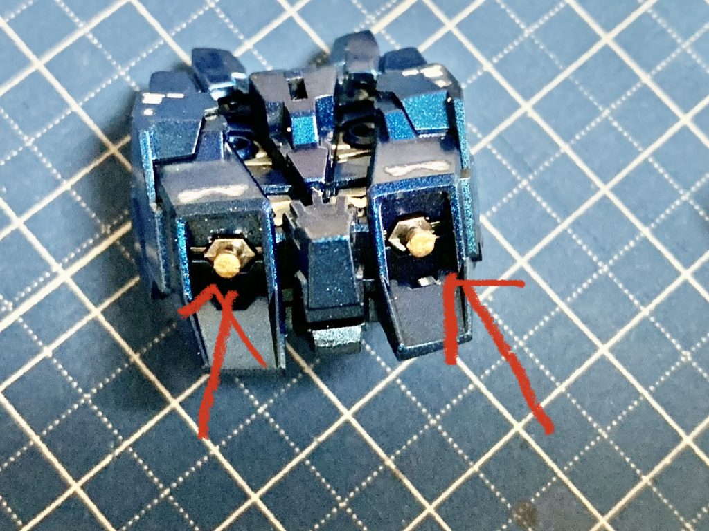 バーニア中心部ゴールドで差し色