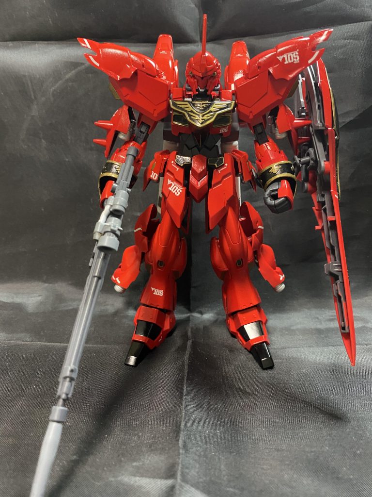 正面!シナンジュフェイク基本の素立ち!コアシナンジュにアーマ類を着せていくと塗装が剥がれないか心配です。