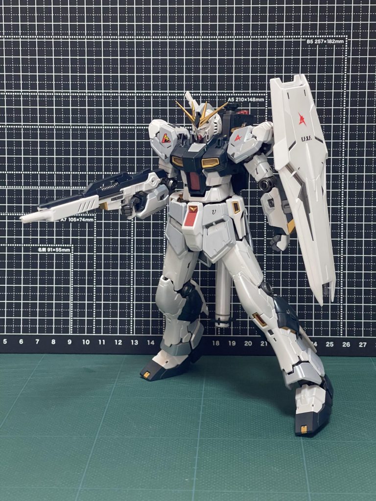 RG νガンダム–2枚目/制作者:でじ