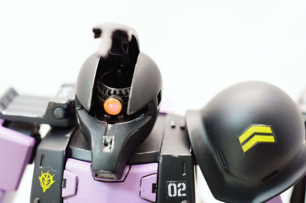 モノアイはそれっぽく。