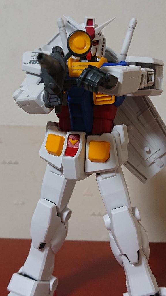 いつもの狙撃ポーズ♪