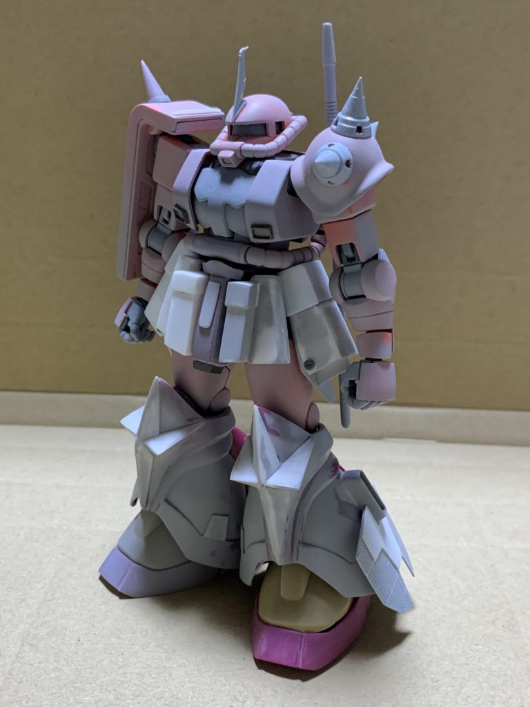 全体のバランスを見ながら、ビルダーズパーツ等も使用して作成しました。