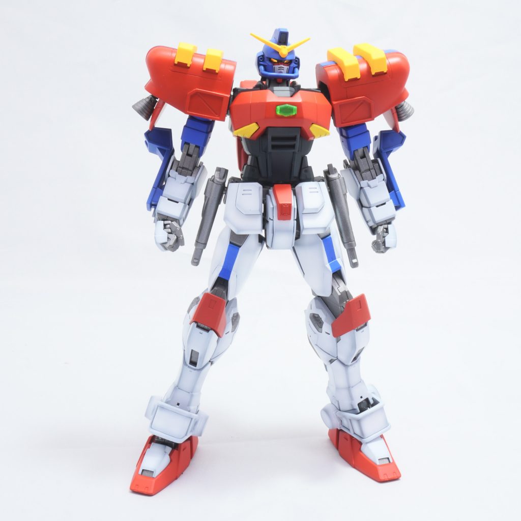 MGストライクver.RMをベースにガンダムマックスターの特徴的なパーツを取り付けています。