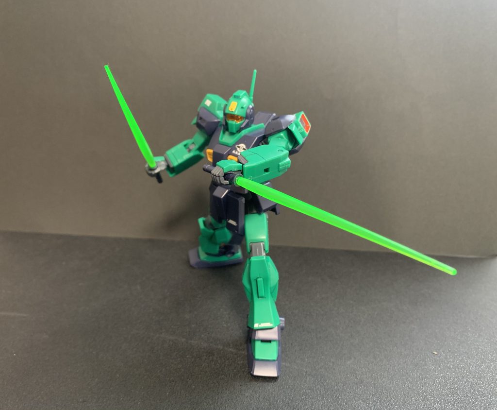 ネモにはイマイチピンと来ない二刀流w次はユニコーンバージョンも作ってみたいですね。