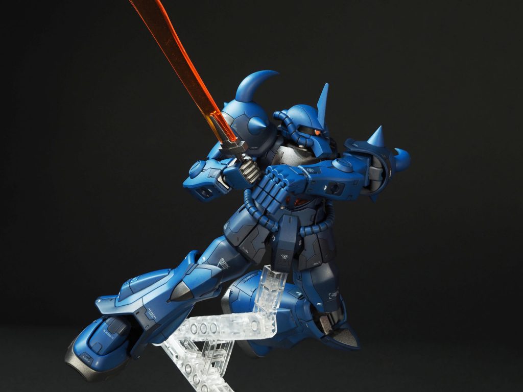 説明書ポーズその2。クリアパーツはゲート処理してそのまま使いました。