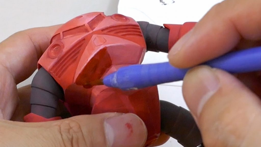 アクリジョンベースカラーのベースレッドを全体に塗って、アクリルガッシュで陰影や汚しを入れています