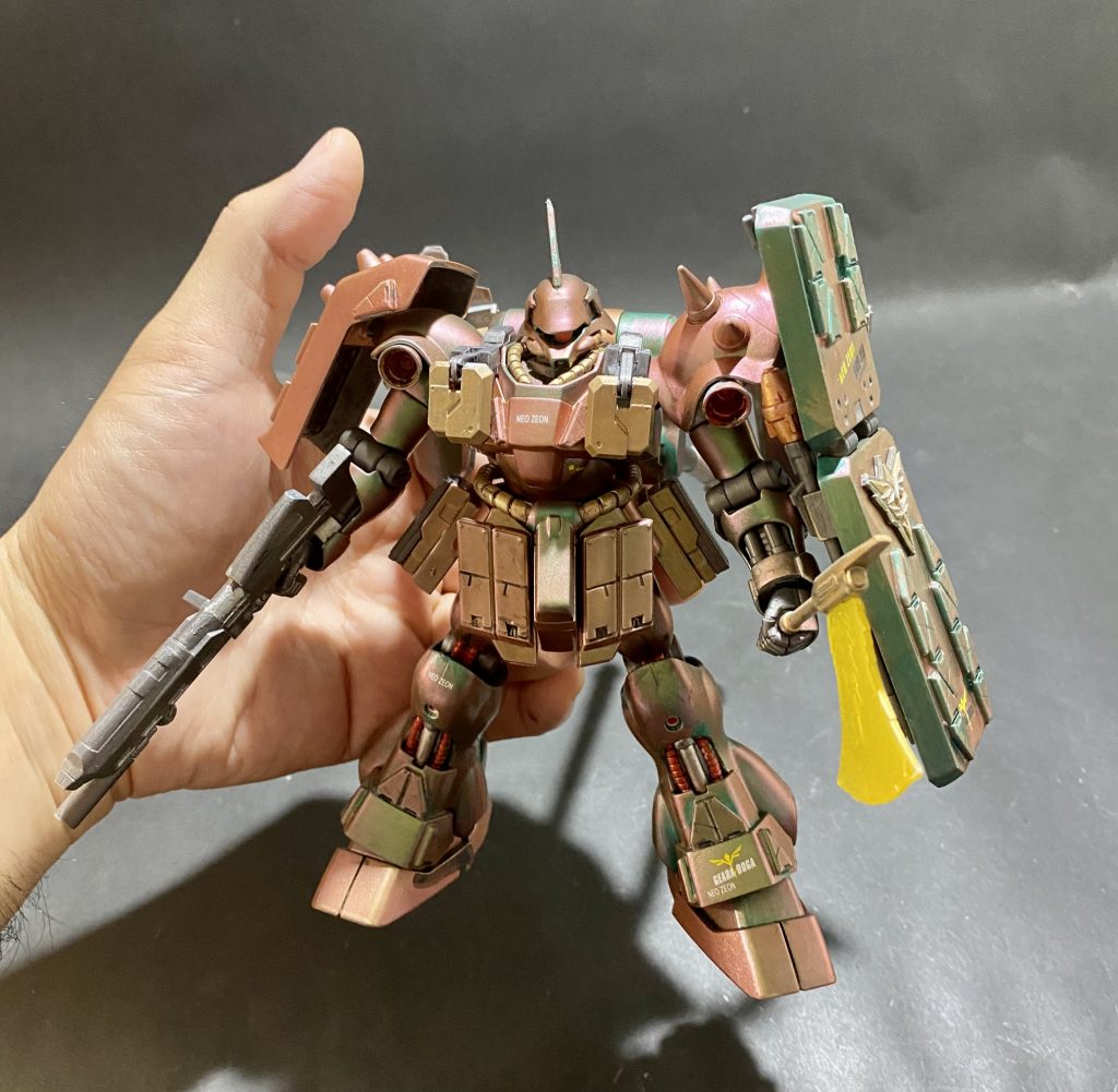 HGでこのズッシリ感は逆シャアの醍醐味ですよね。