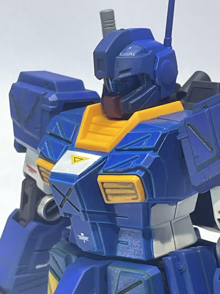 ちなみにレンズは元々クリアブルーだったのでさすがにこのままだと潰れてしまいそうだったのでインディブルーで明暗つけましたが、あまり変わらないですね。