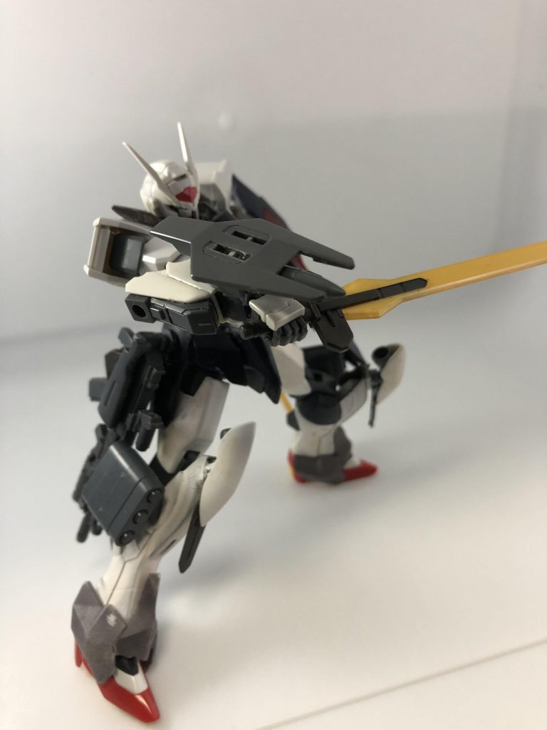 ガントレットに搭載された徹甲弾。