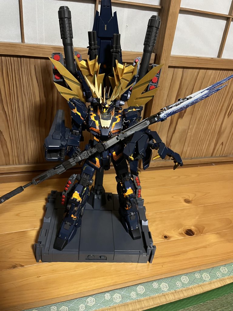 ユニコーンガンダムバンシィフルアーマー–2枚目/制作者：アッキー