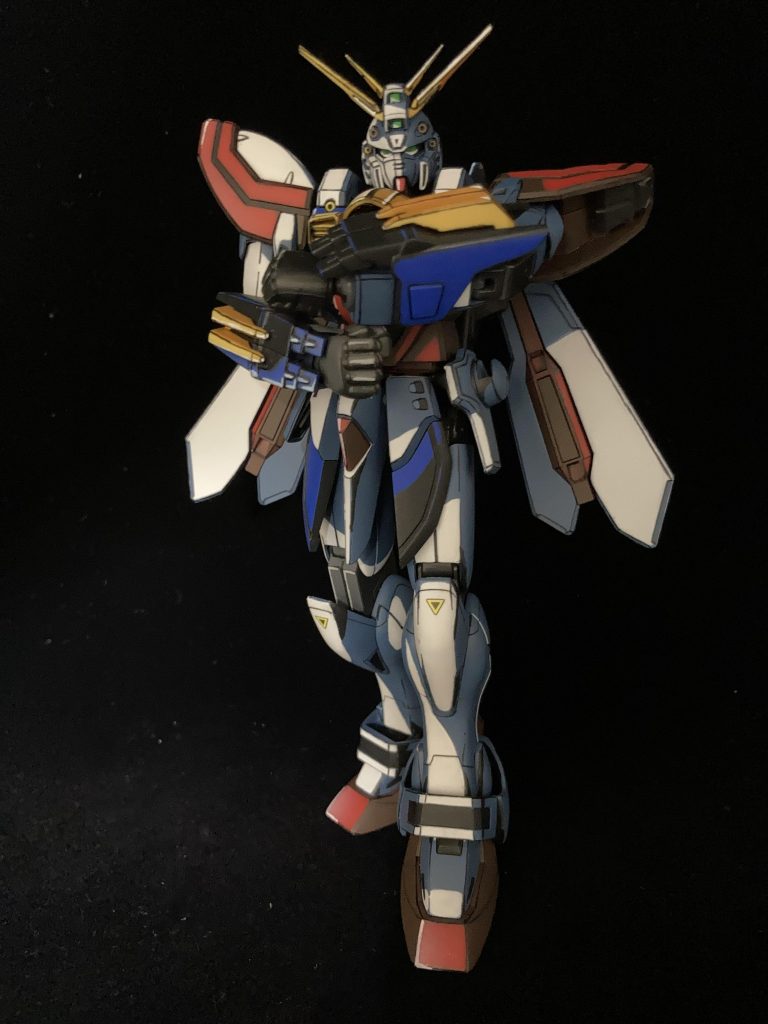 塗装剥げが怖く、中途半端な腕組み💦