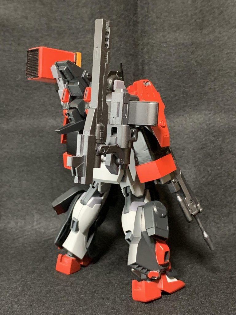 待機形態。大型レールガンは30MMとコトブキヤ製キットのミキシングです。