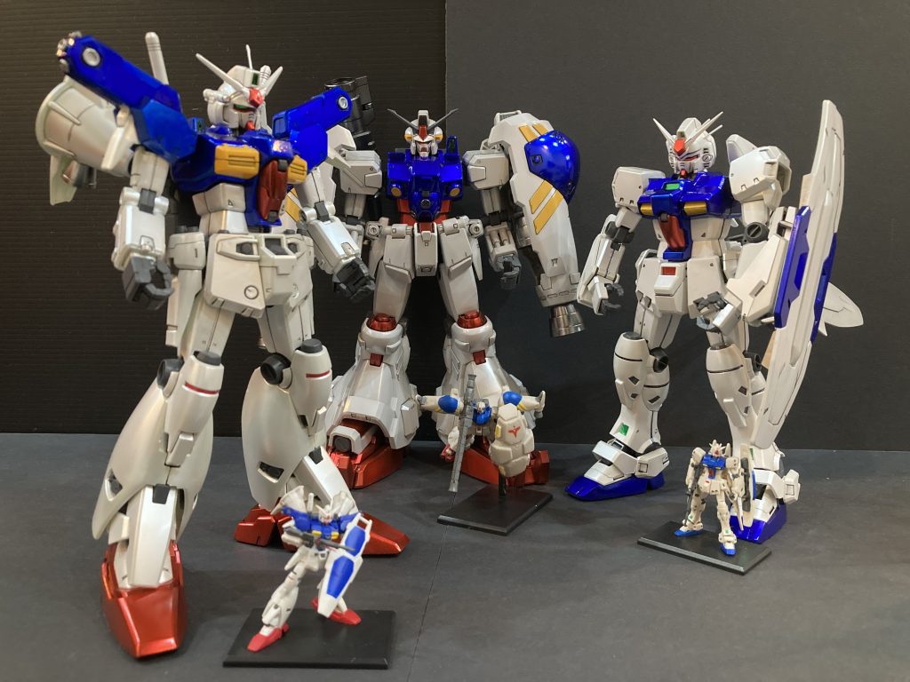 折角なので、作成したGPシリーズ3体を並べて撮影。ついでに、ガンダム コレクションも並べて見ました。