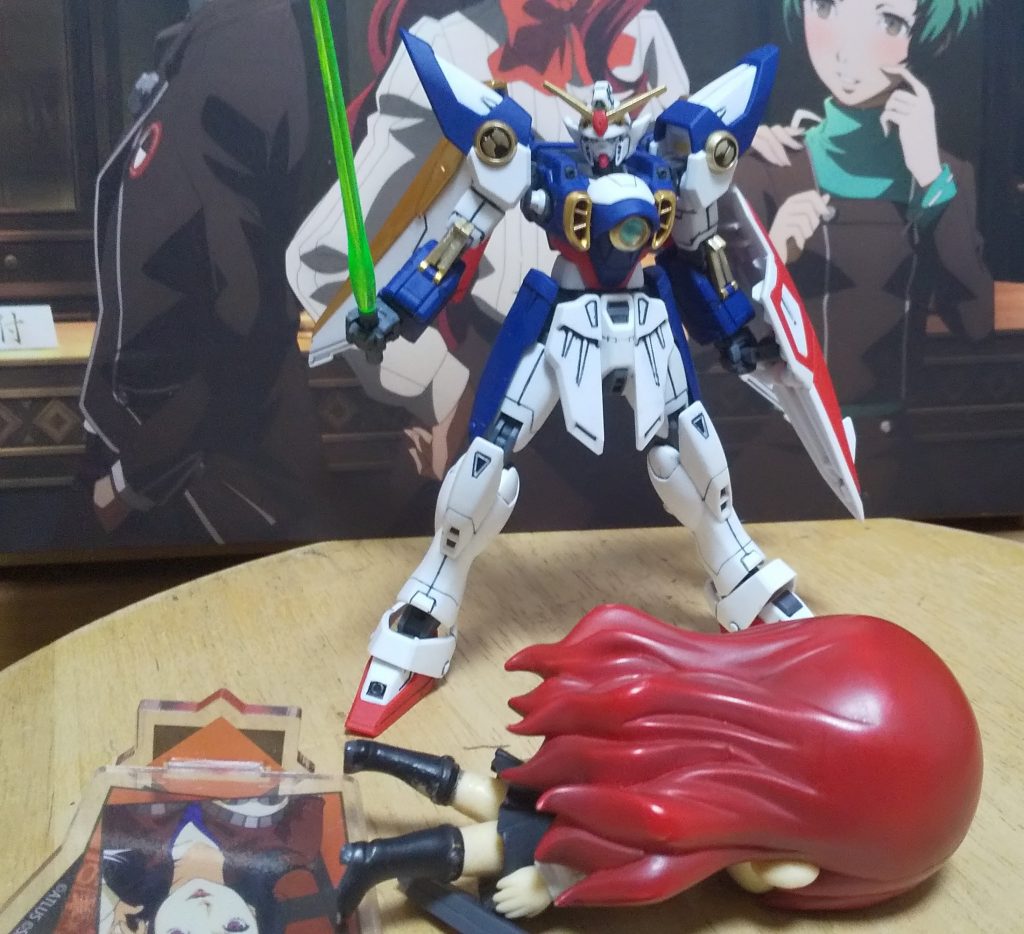 :ビームサーベルだ。…!?まずい明彦が暴走してしまった!?処刑される…!😫