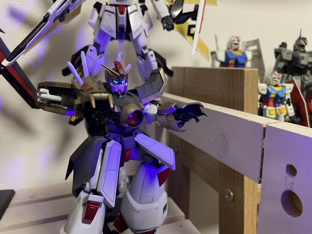 100/1　ドラゴンガンダム–4枚目/制作者：Libra1022