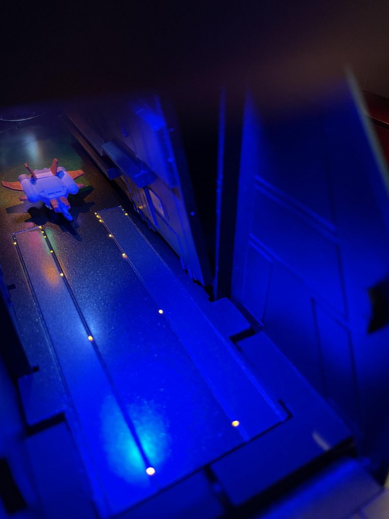 第一デッキあっちは狭いのでこっちにコアブースター！