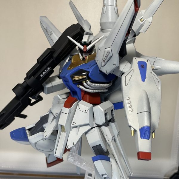 1/100プロヴィデンスガンダム