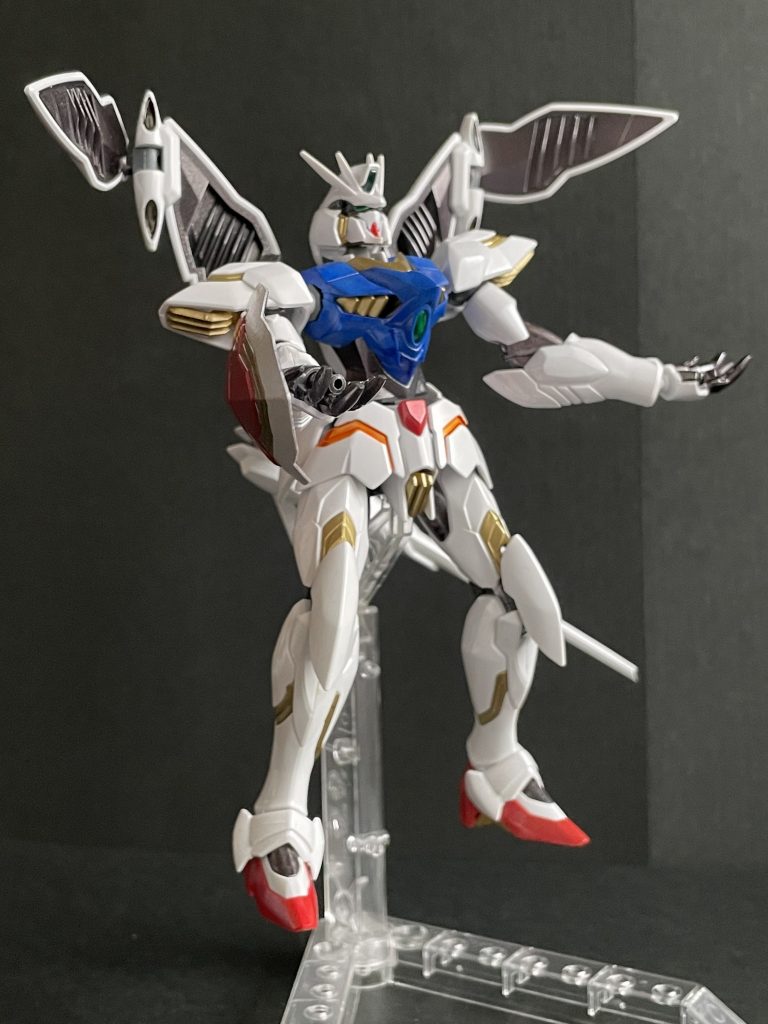 最後はバエル風ポージングで。最後まで閲覧ありがとうございました(￣^￣)ゞ