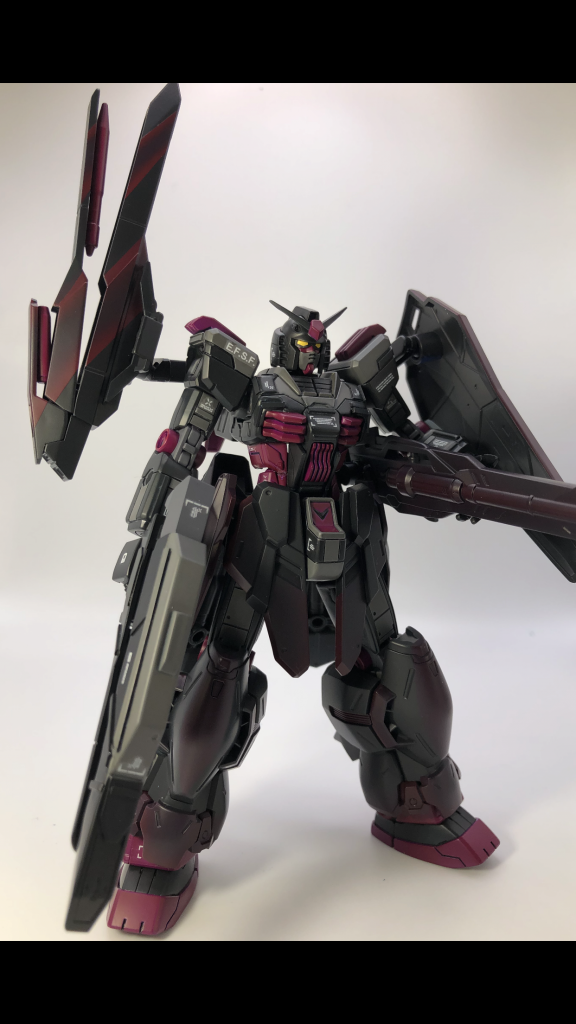 本体:191ガンダムアーマー:ジュミナス02重装甲武装:右手、ジュミナス装甲についていますランチャーを組みなおしてハンドレールガンに。