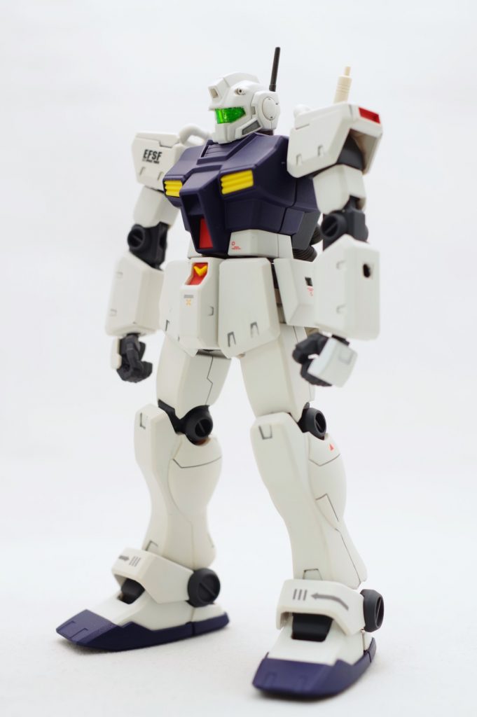 可動域は多くないですが格好良いキットだと思います。