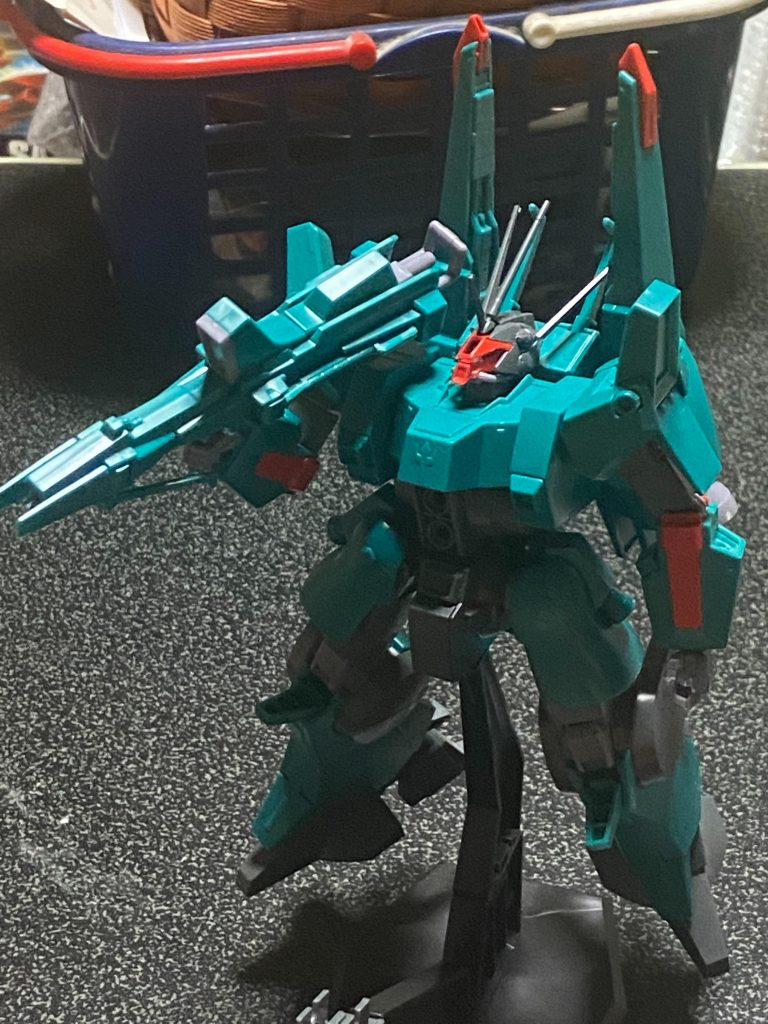 台座使ってポージング╰(*´︶`*)╯♡