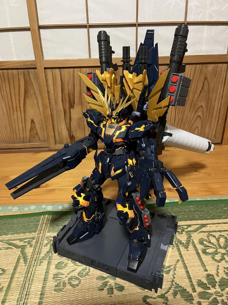 ユニコーンガンダムバンシィフルアーマー–4枚目/制作者：アッキー