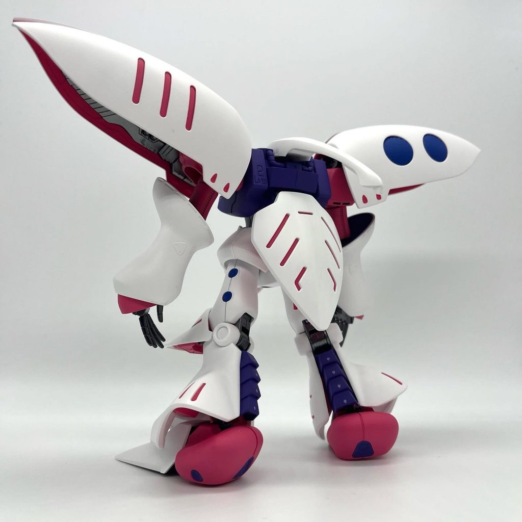 それ以外はデカール貼りました。